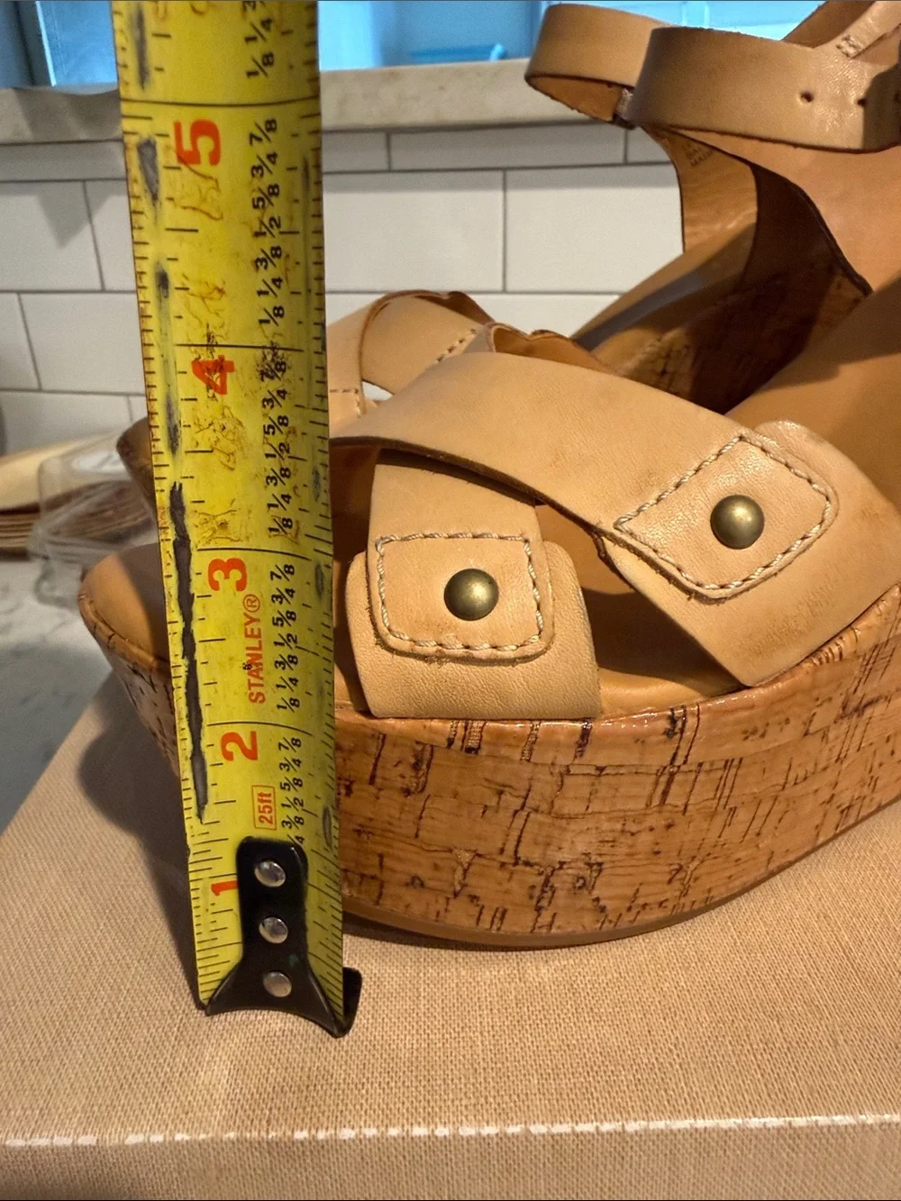 Kork-Ease Tan Leather Jaclyn Cork Platform Wedge Sandals 8